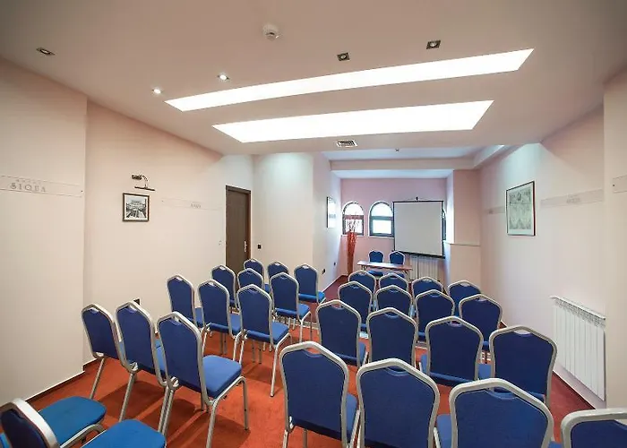 Casa Siqua 3* Bukarest