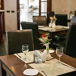 Casa Siqua Hotel